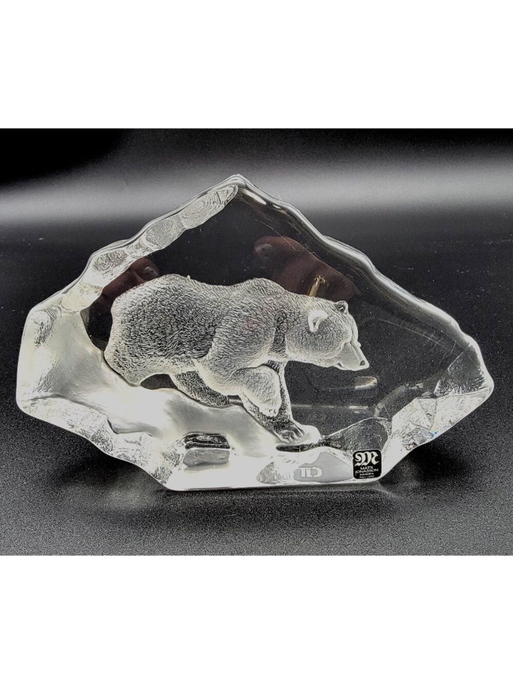 Mats Jonasson Crystal Grizzly Bear Paperweight Signed 3607